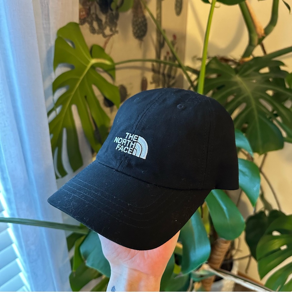 The North Face Black Cap